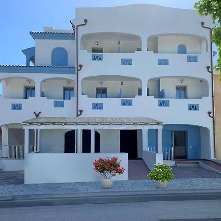 Hotel Made Posada  Buitenkant foto